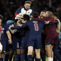 psg celebrate CASEDELABET.webp (1)