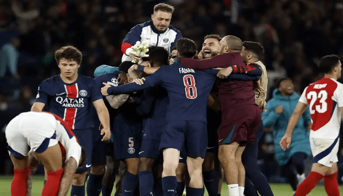 psg celebrate CASEDELABET.webp (1)